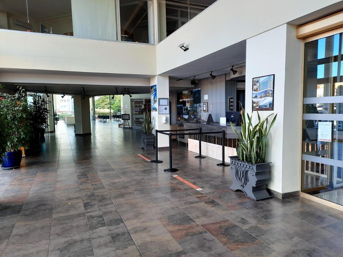 Hotel Xon'S Platja Ha Empuriabrava Zewnętrze zdjęcie